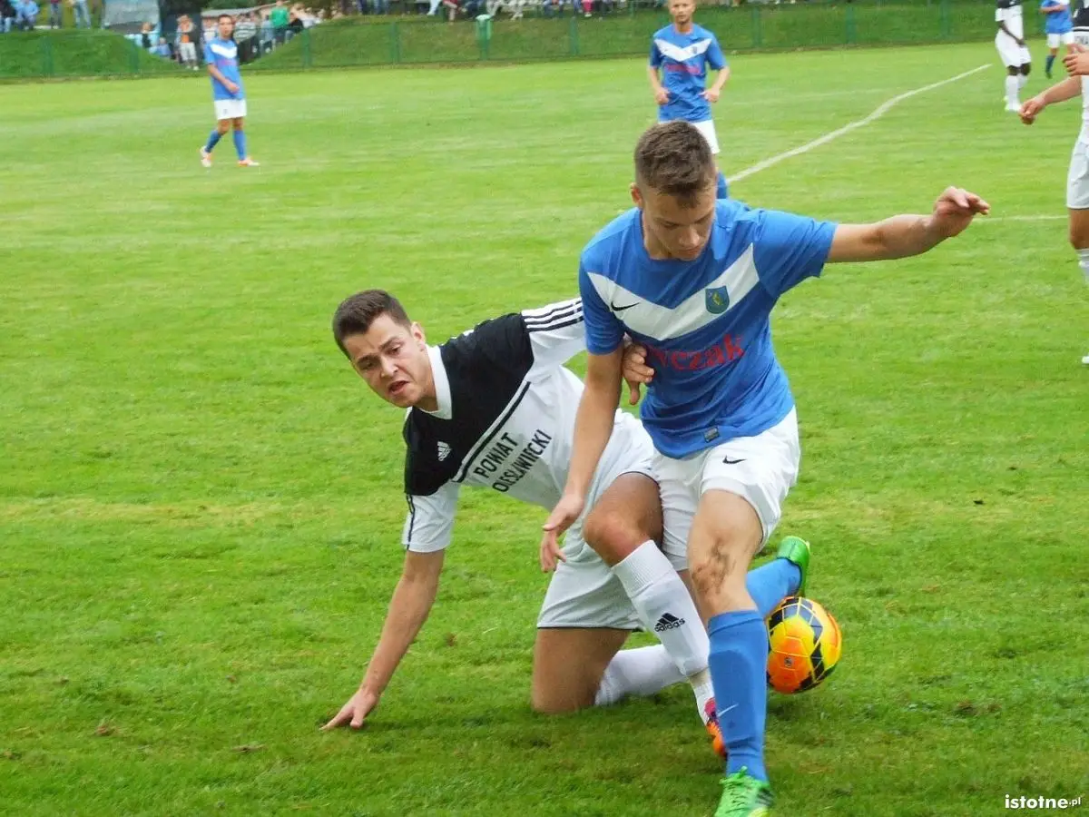 BKS pokonał Włókniarza 5:1
