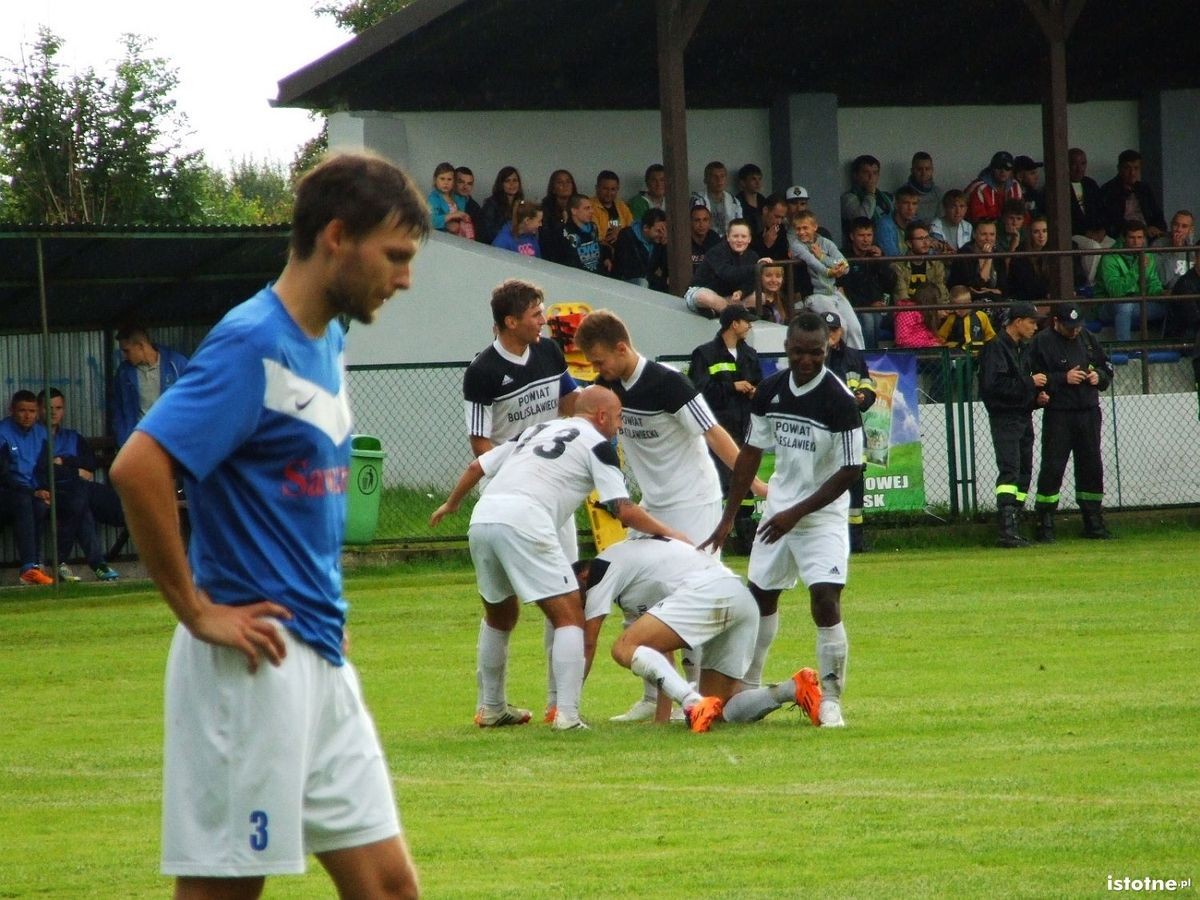 BKS pokonał Włókniarza 5:1