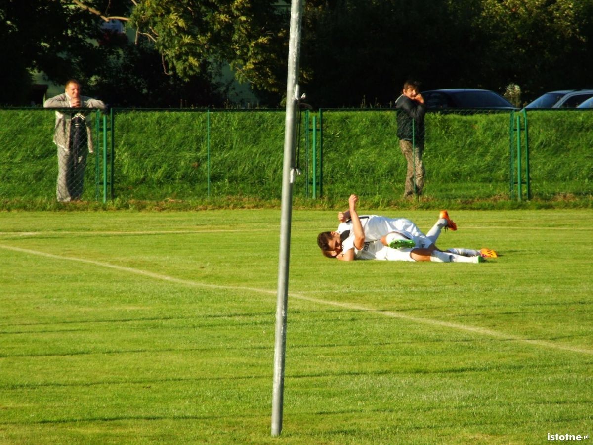 BKS pokonał Włókniarza 5:1