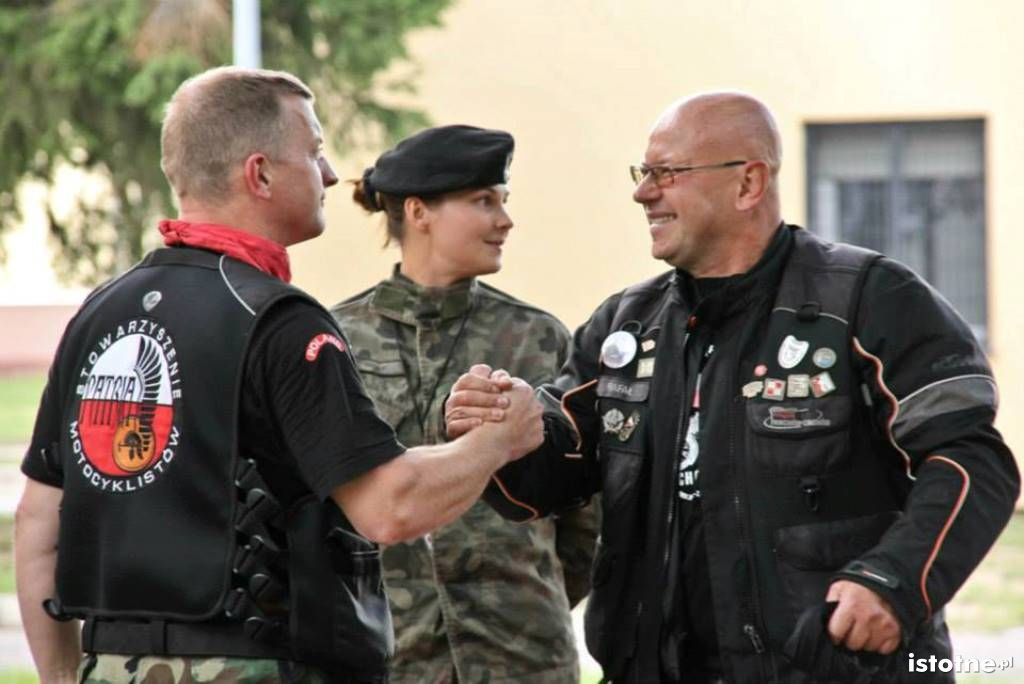 Rajd Śladami Gąsienic 1 Dywizji Pancernej generała Maczka