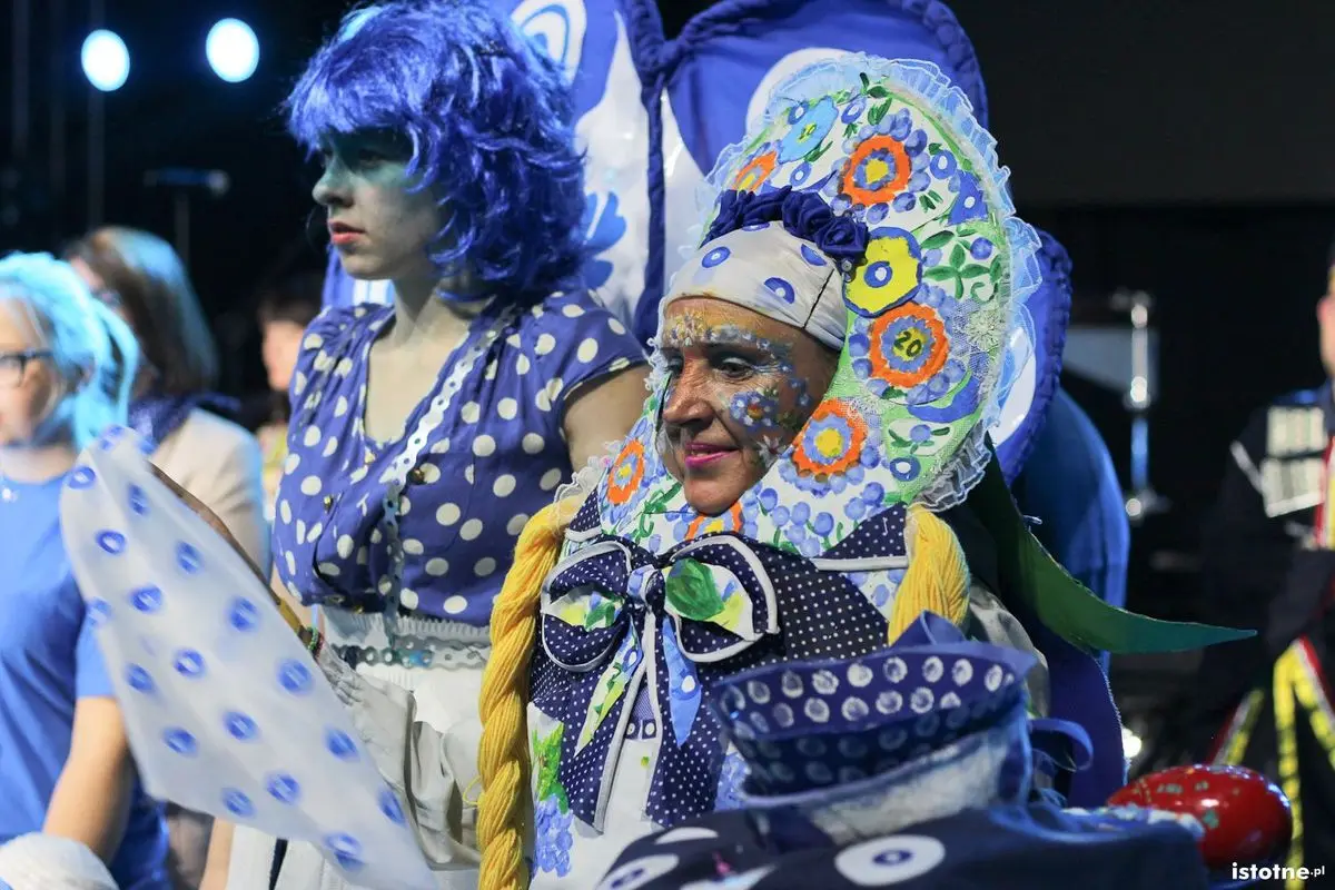 Rozdanie nagród na scenie
