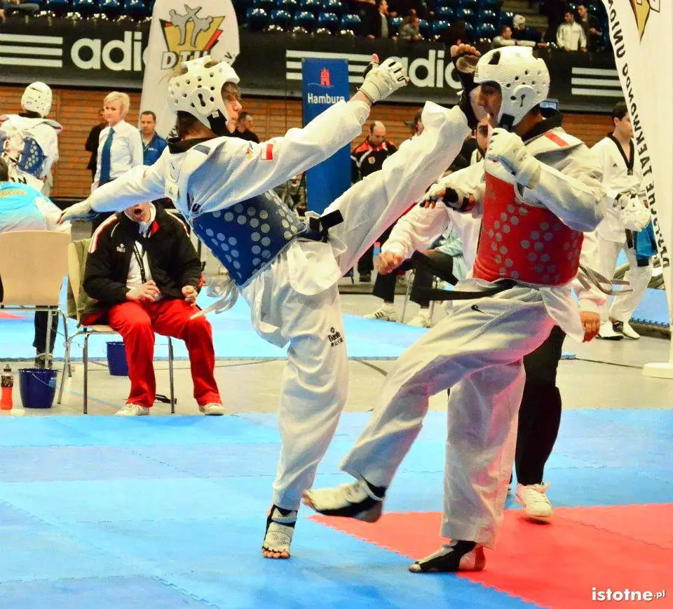Trenuj taekwondo z LMKS Gladius
