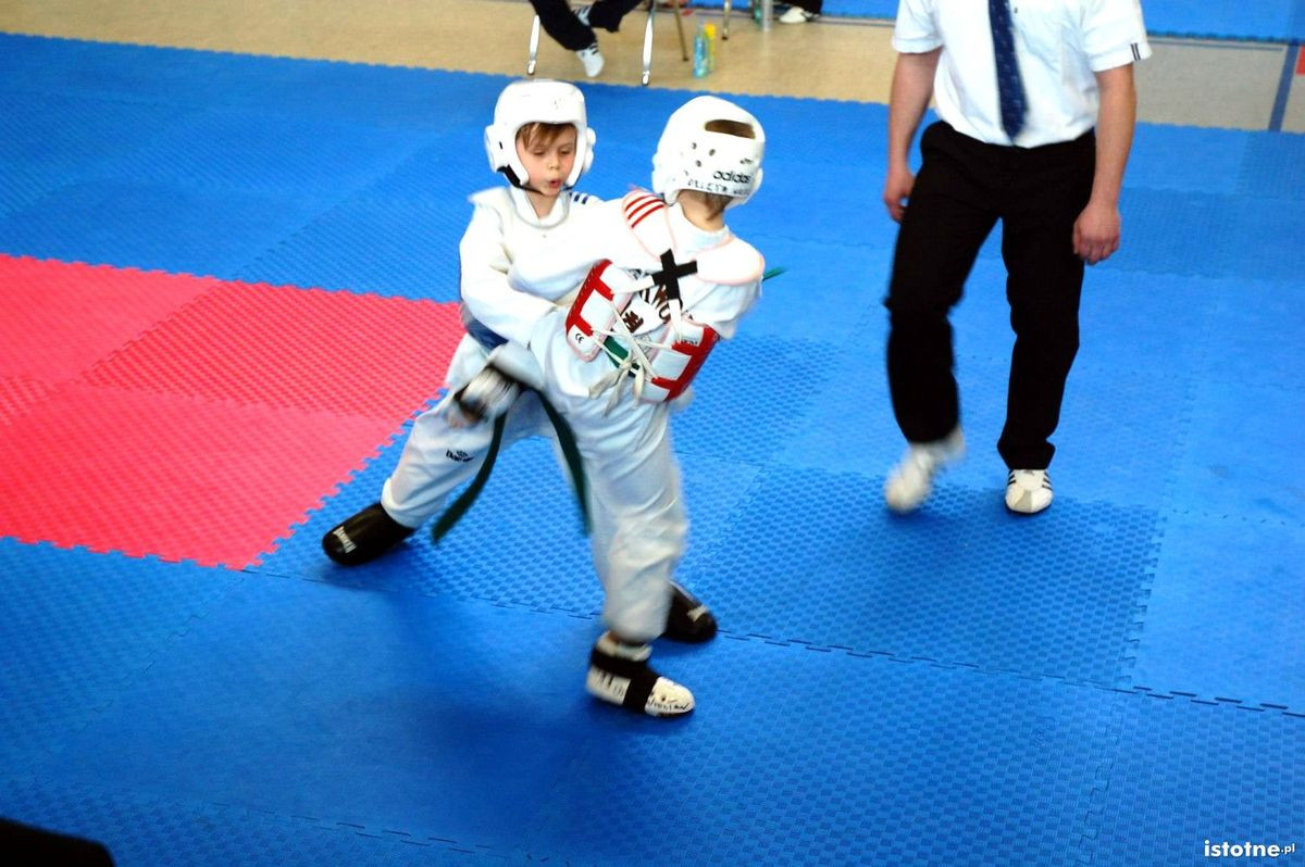 Trenuj taekwondo z LMKS Gladius