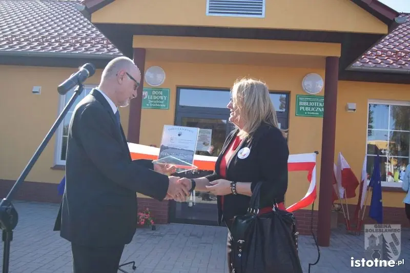Dom Ludowy Jarzębina otwarto w Trzebieniu