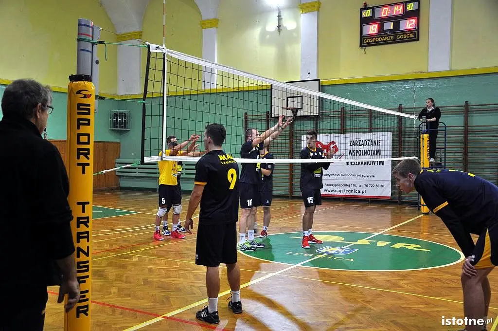 BTS Elektros vs Ikar Legnica
