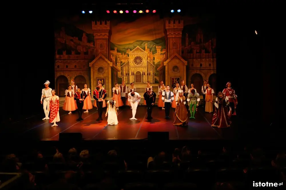 Spektakl Romeo i Julia w Forum