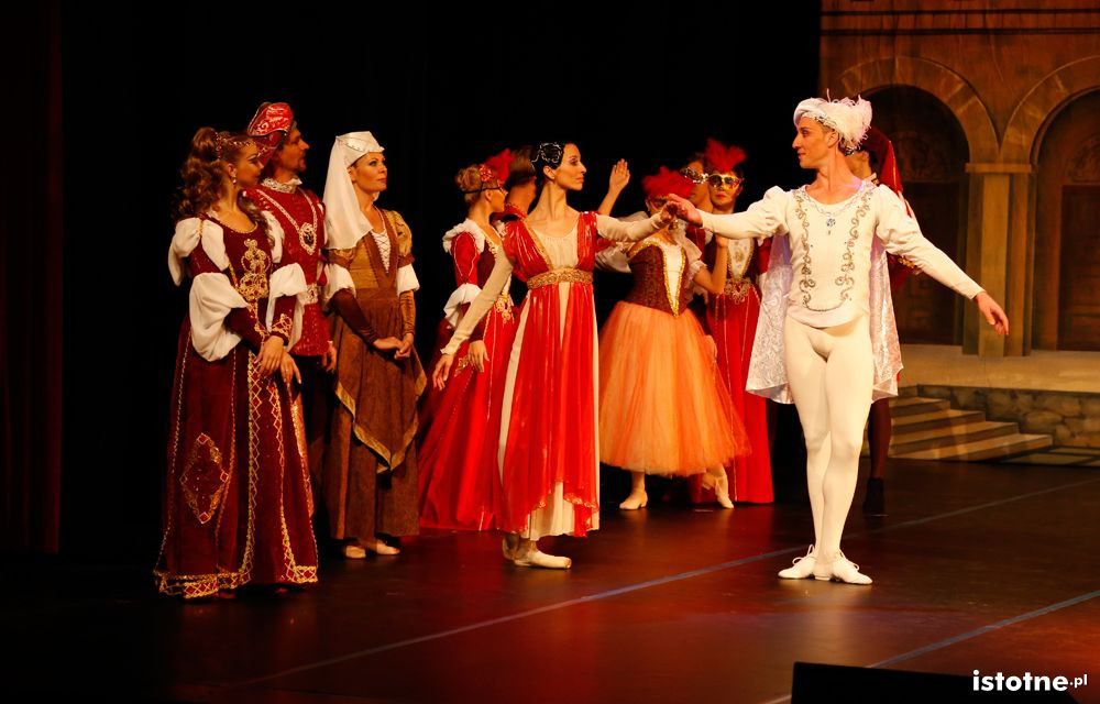 Spektakl Romeo i Julia w Forum