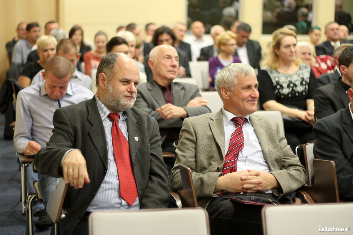 Kandydaci do rady miasta i powiatu z ramienia PSPB