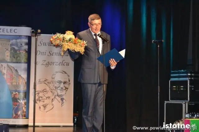 Miasto w rękach seniorów!