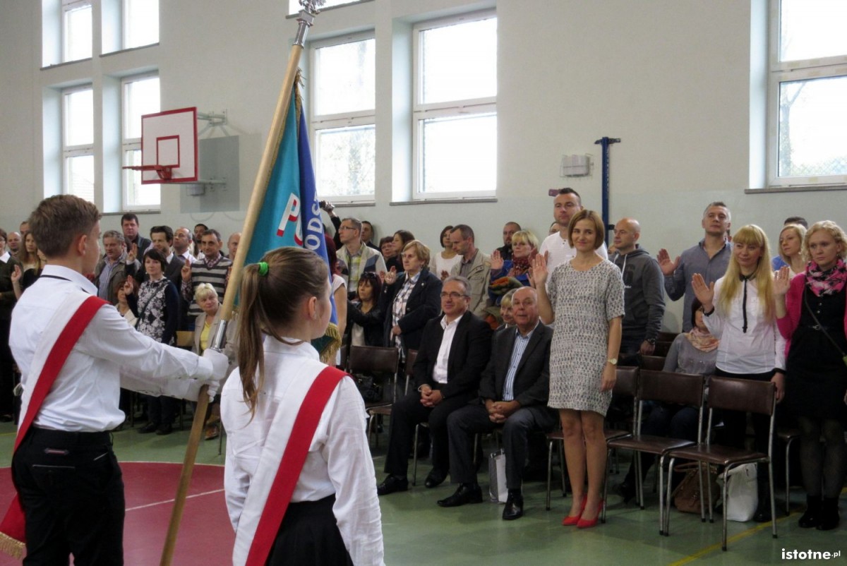 Pasowanie na pierwszaka w szkole podstawowej nr 5