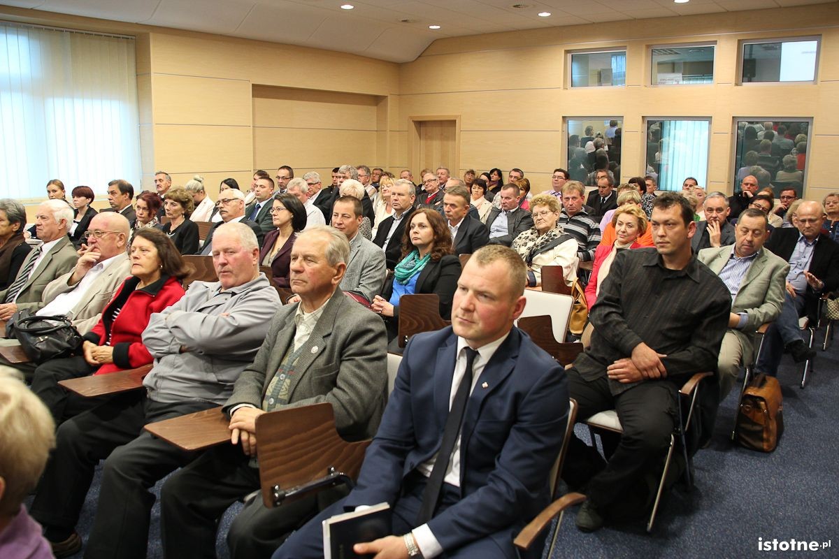 Kandydaci do rady miasta i powiatu z ramienia SLD