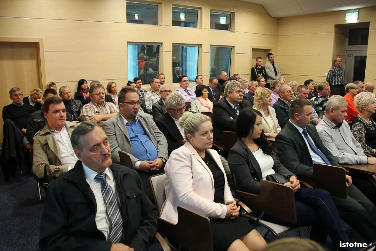 Kandydaci do rady miasta i powiatu z ramienia SLD