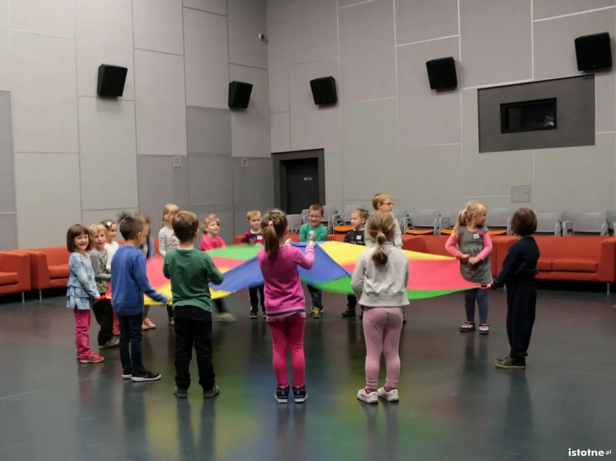 projekt teatralny w Orle