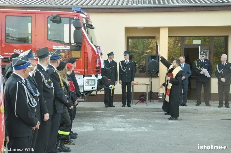 Przekazanie samochodu pożarniczego