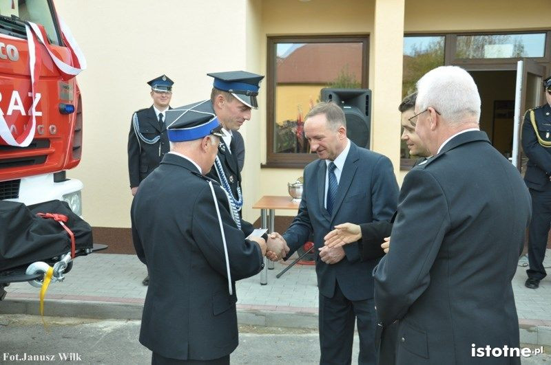 Przekazanie samochodu pożarniczego