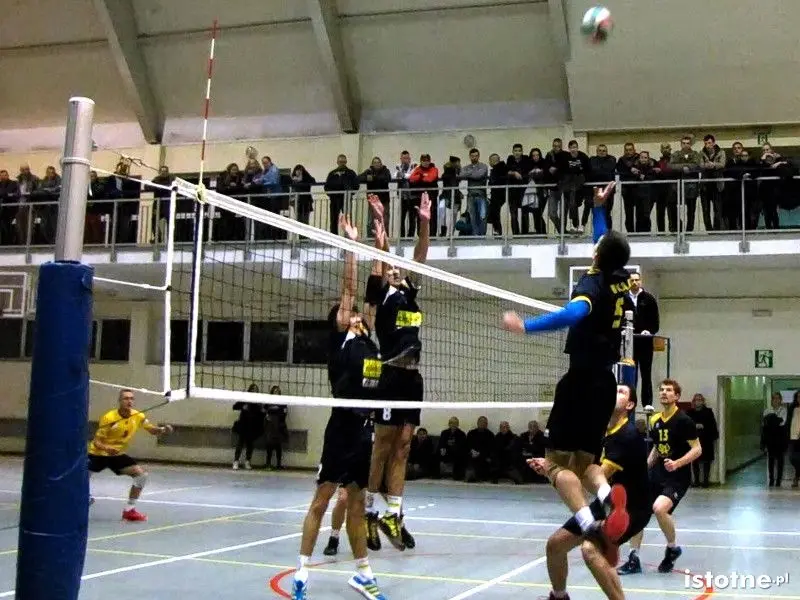 BTS Elektros Bolesławiec vs MUKS Ikar Legnica