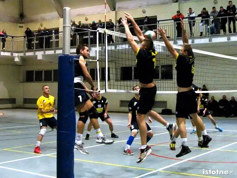 BTS Elektros Bolesławiec vs MUKS Ikar Legnica