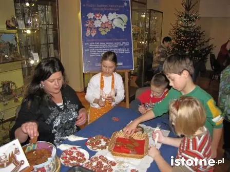 Warsztaty bożonarodzeniowe w muzeum