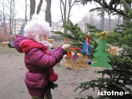 Warsztaty bożonarodzeniowe w muzeum