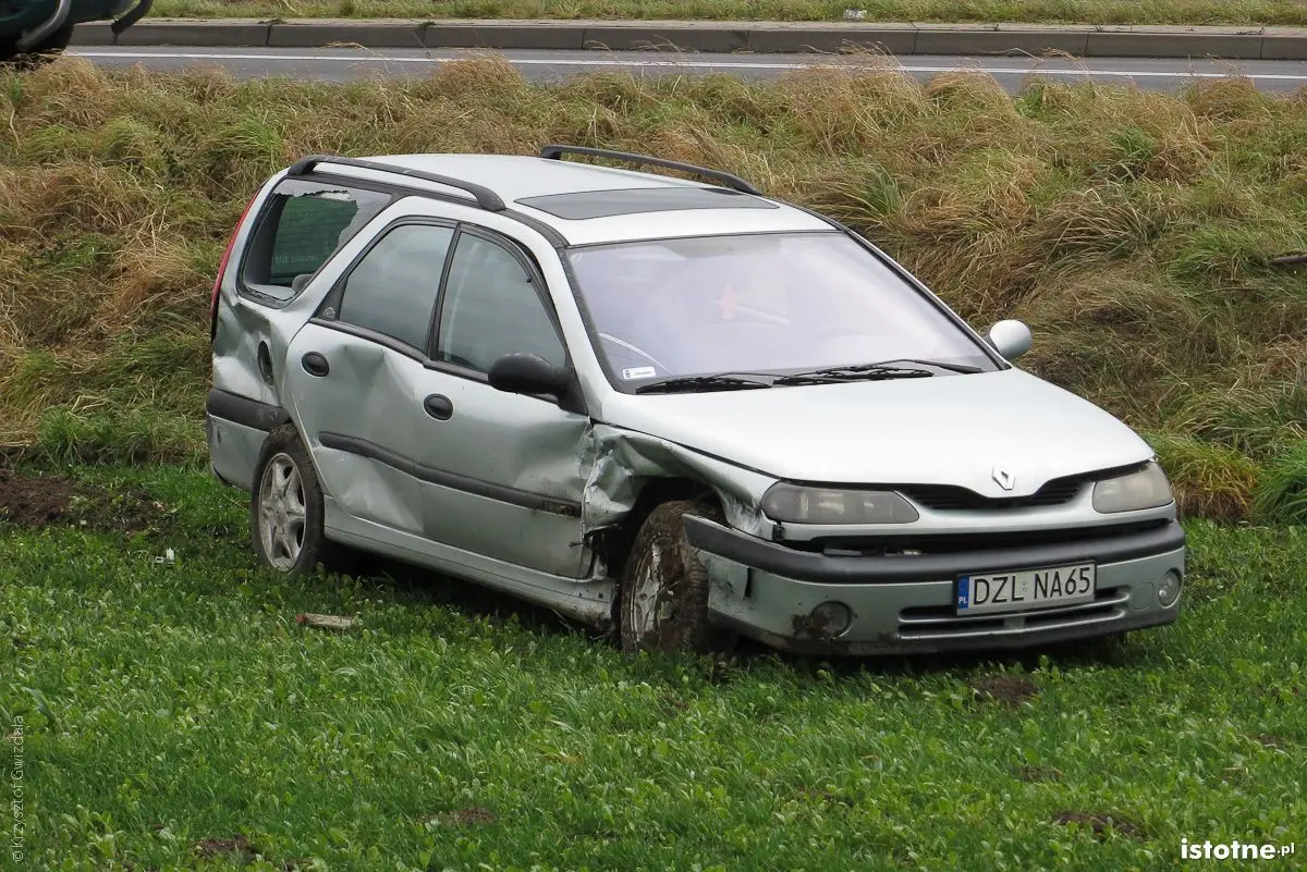 Zderzenie dwóch Reanult