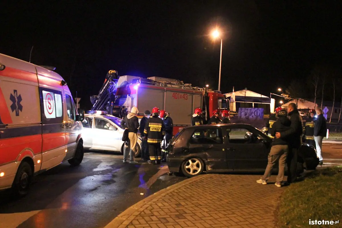 Kolizja na skrzyżowaniu Cieszkowskiego z Modłową