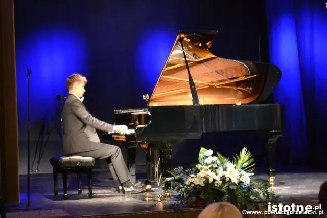 XIV Międzynarodowy Konkurs Pianistyczny