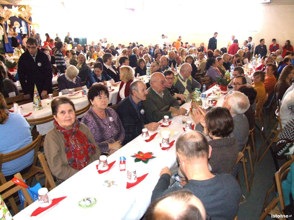 15 spotkanie opłatkowe osób niepełnosprawnych