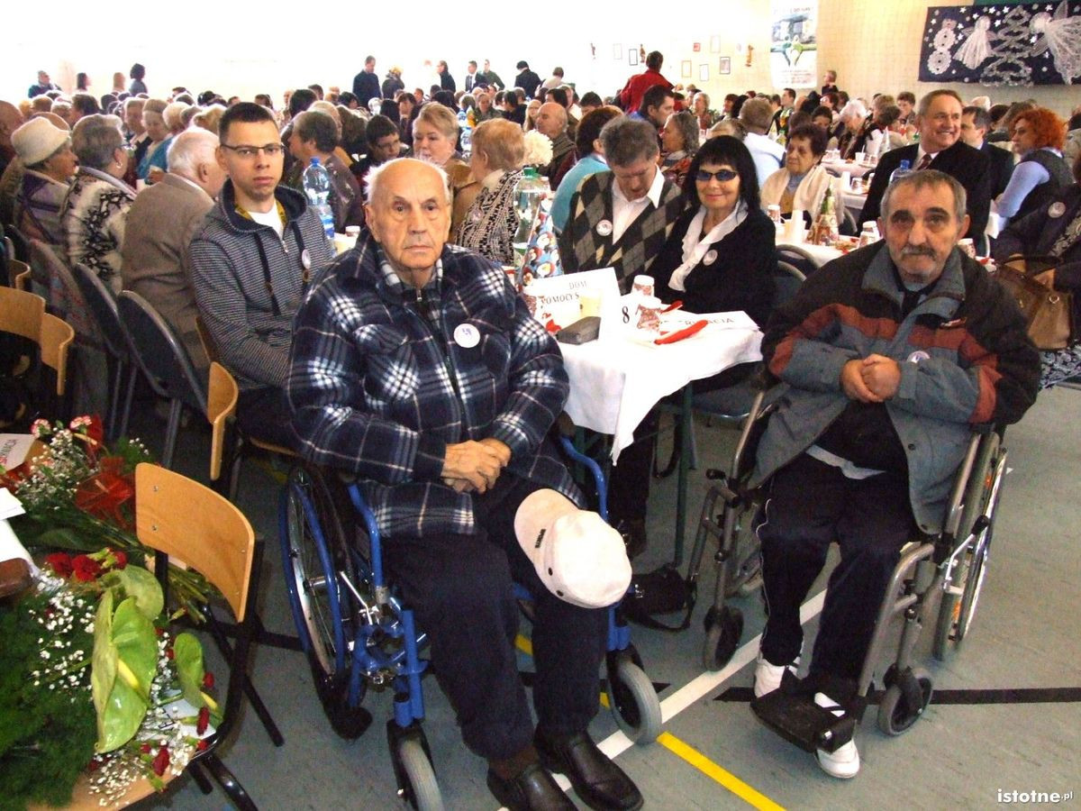 15 spotkanie opłatkowe osób niepełnosprawnych