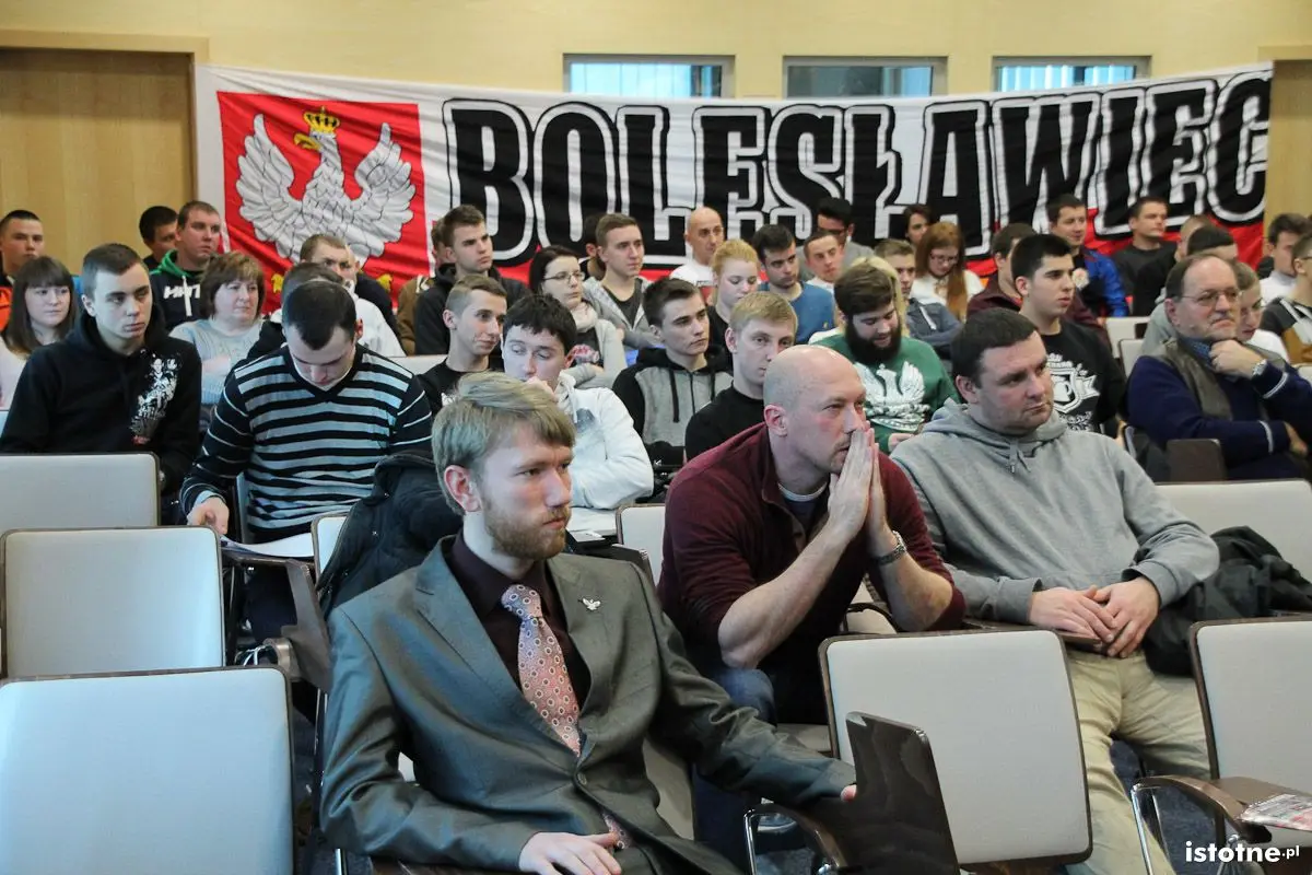Uczestnicy spotkania z Krzysztofem Bosakiem