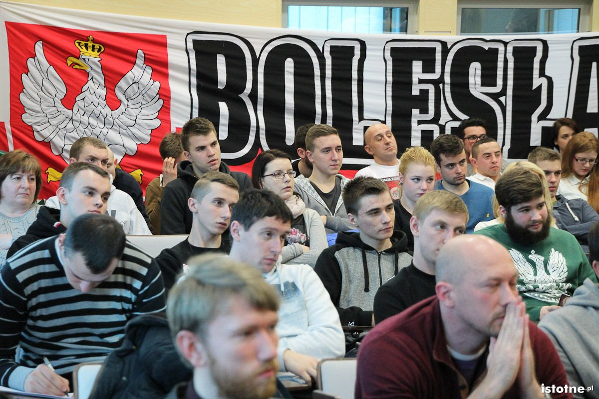 Uczestnicy spotkania z Krzysztofem Bosakiem