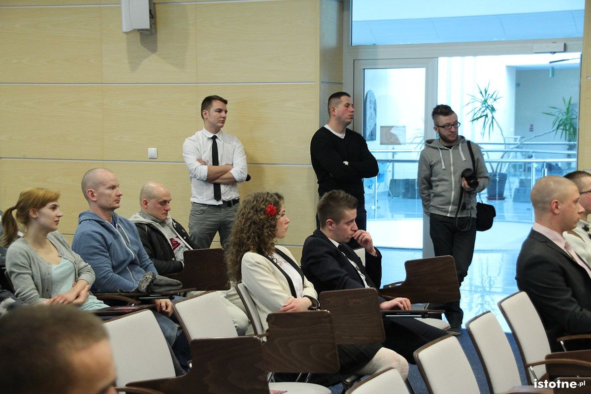 Uczestnicy spotkania z Krzysztofem Bosakiem