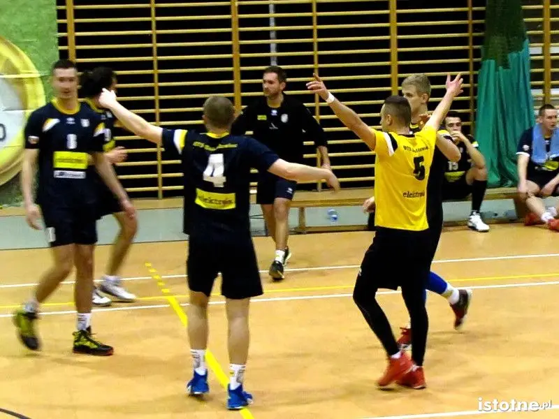 Ogień Żmigród vs BTS Elektros Bolesławiec