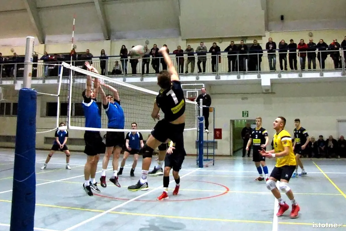 BTS Elektros Bolesławiec vs Pogoń Góra