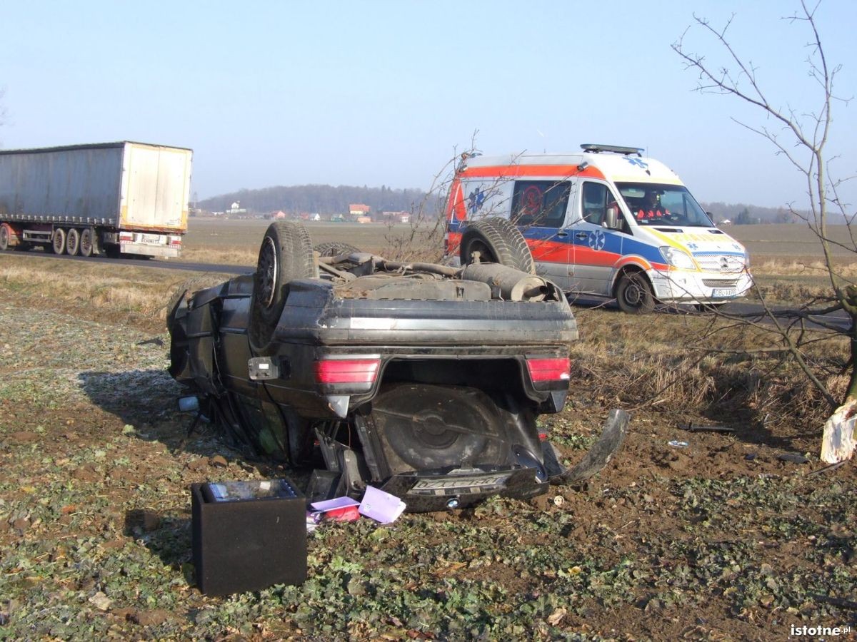 BMW dachowało koło Łazisk