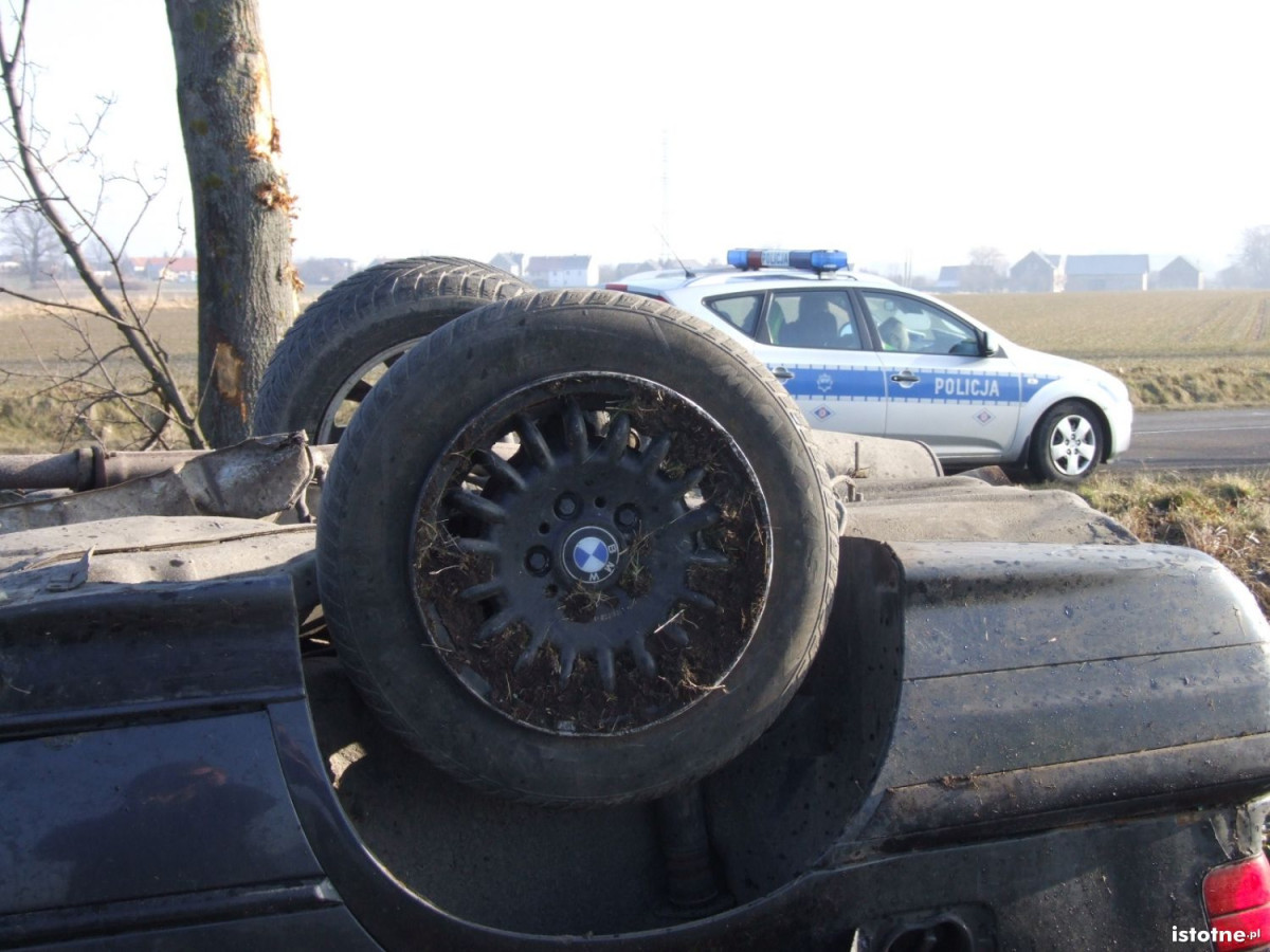 BMW dachowało koło Łazisk