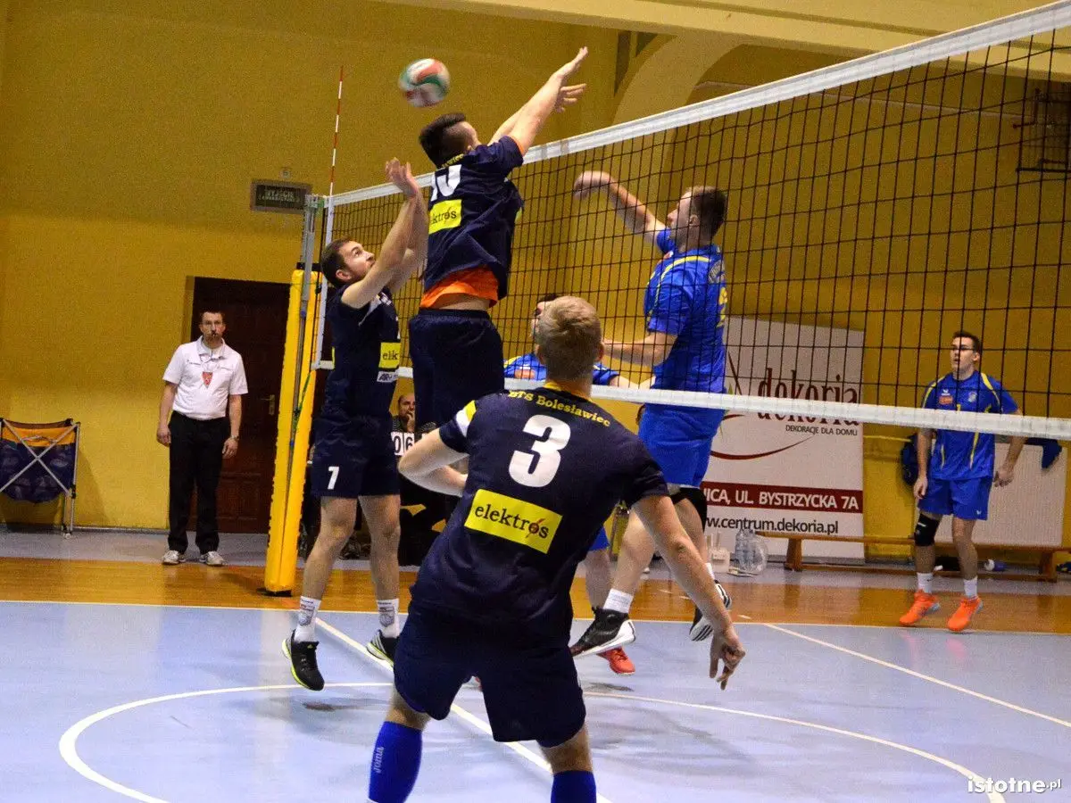 UKS Dekoria Świdnica vs BTS Elektros Bolesławiec