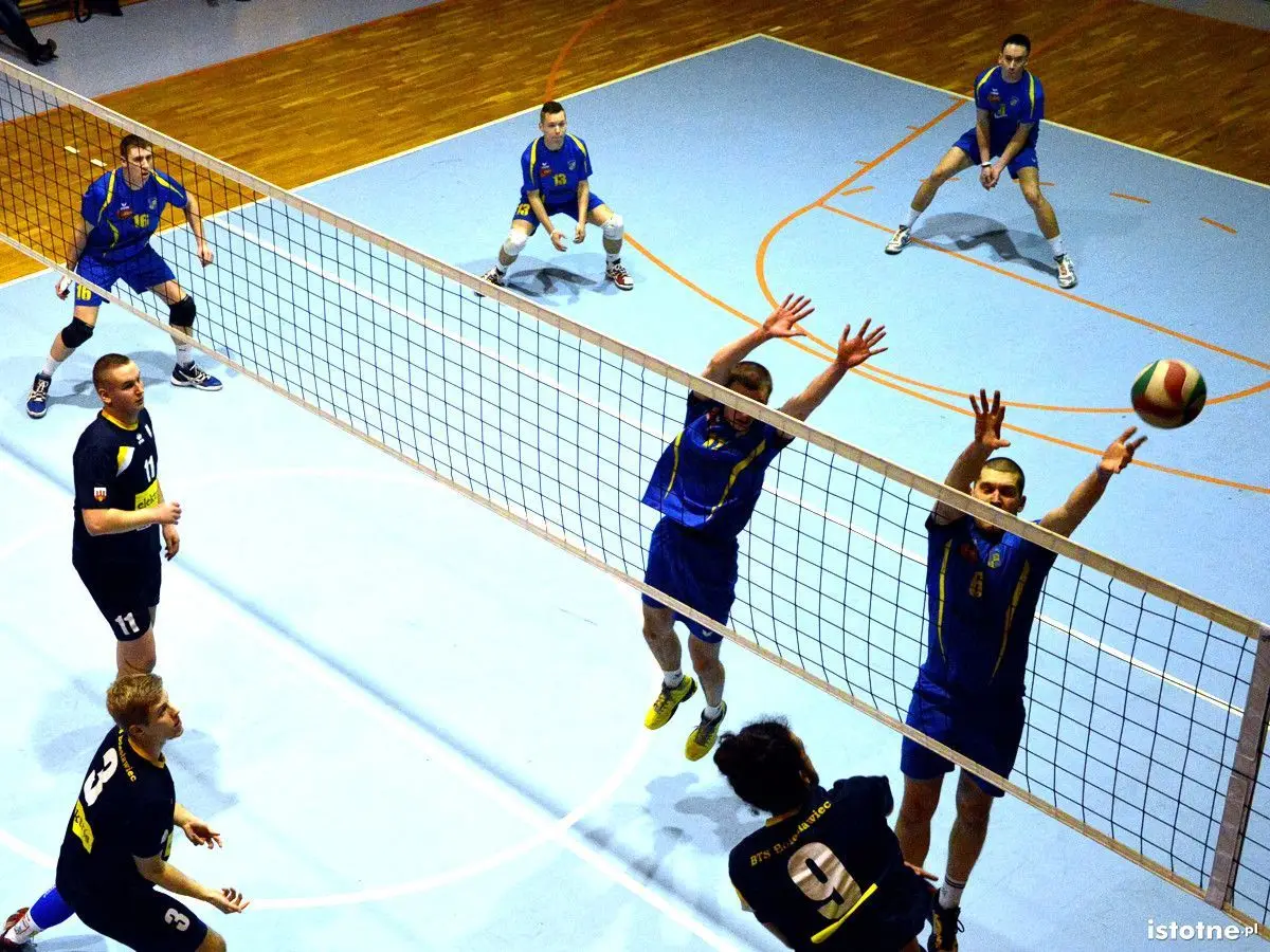 UKS Dekoria Świdnica vs BTS Elektros Bolesławiec