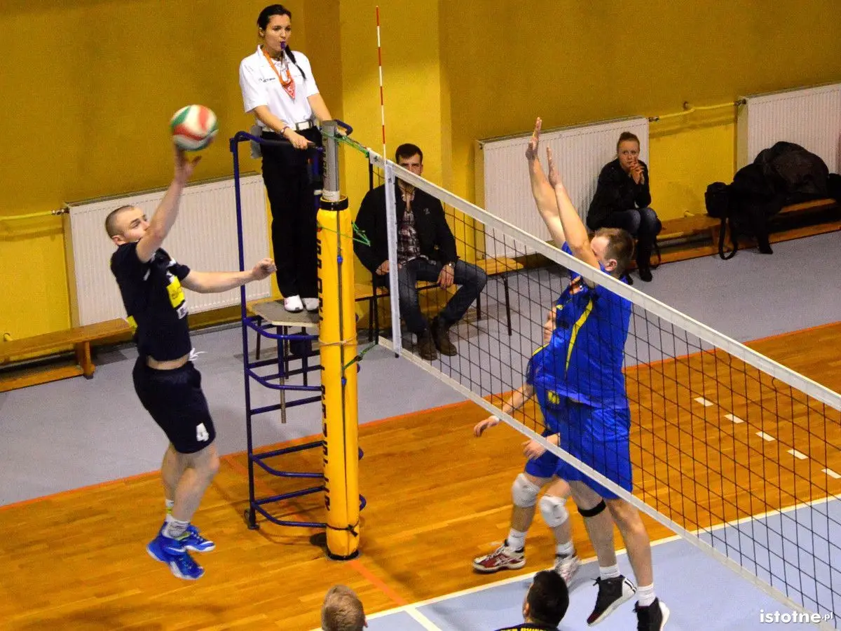 UKS Dekoria Świdnica vs BTS Elektros Bolesławiec