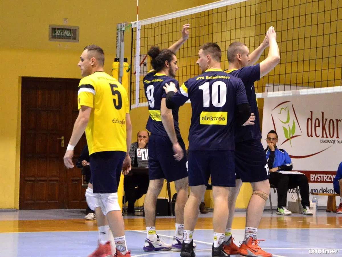 UKS Dekoria Świdnica vs BTS Elektros Bolesławiec