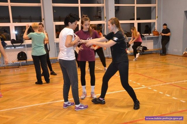 Bezpieczne kobiety już po kursie