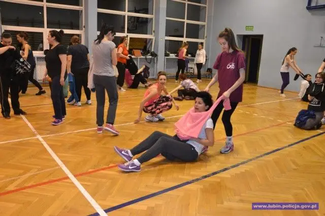 Bezpieczne kobiety już po kursie