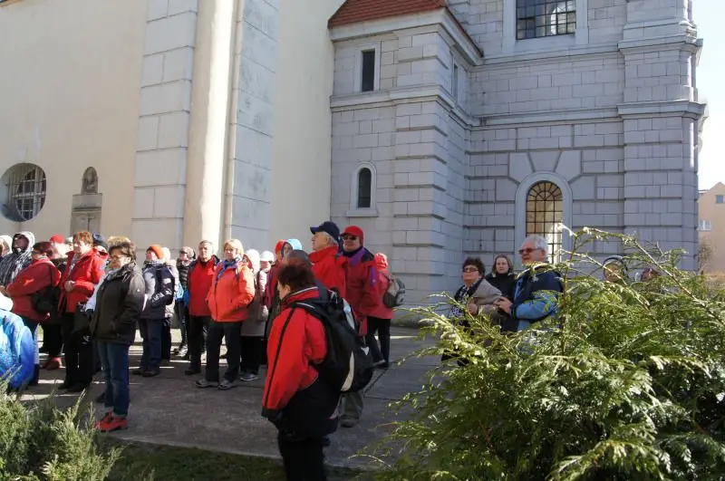 Turyści