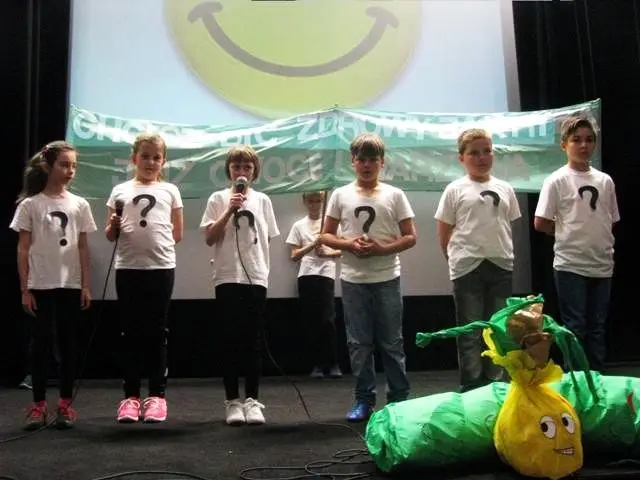 Przedstawienie "Żyj zdrowo" w CIK Orzeł