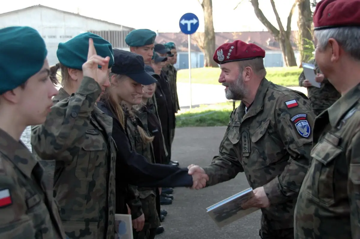 Ćwiczenie Commando