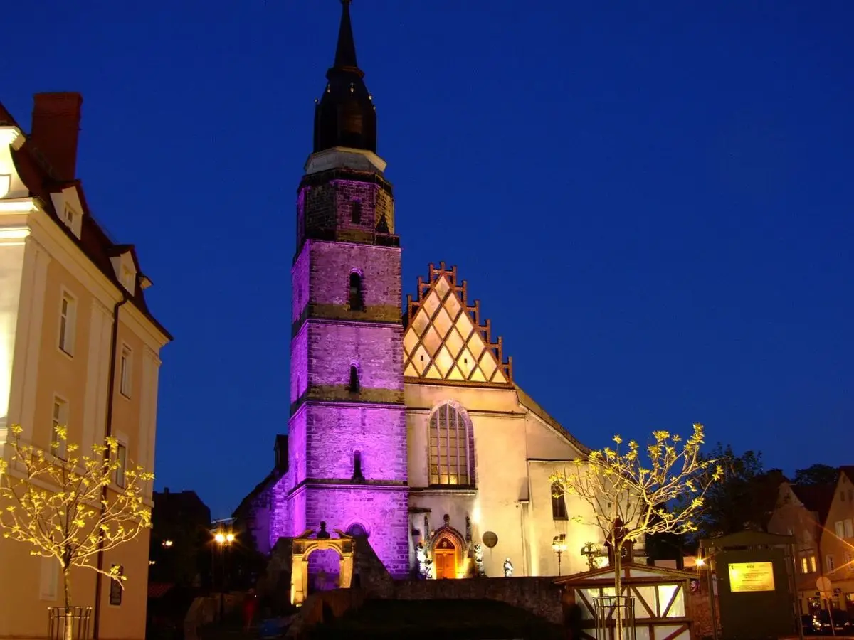 Barwna iluminacja Bazyliki