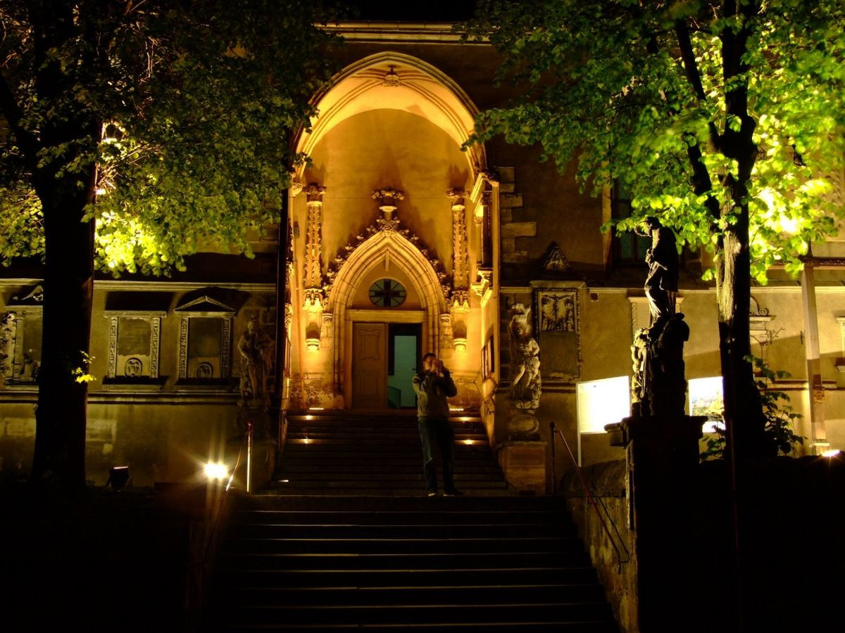 Barwna iluminacja Bazyliki