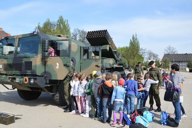 Dzień Otwartych Koszar u artylerzystów