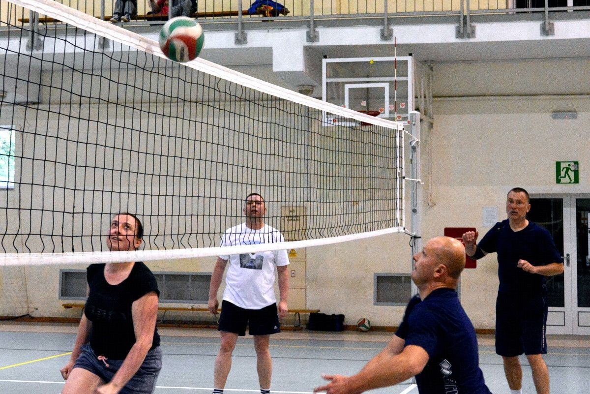 BTS vs Samorządowcy