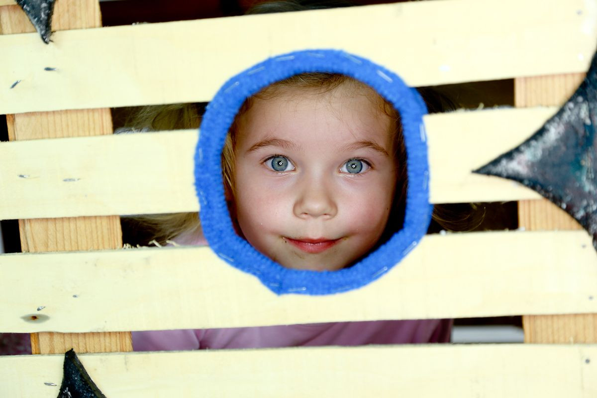 Zabawa dla dzieci z okazji promocji Dziewczynki-skrzynki