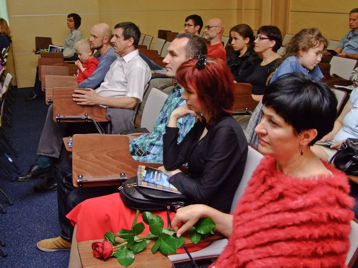 Promocja bajki Grażyny Hanaf pt. Dziewczynka-skrzynka